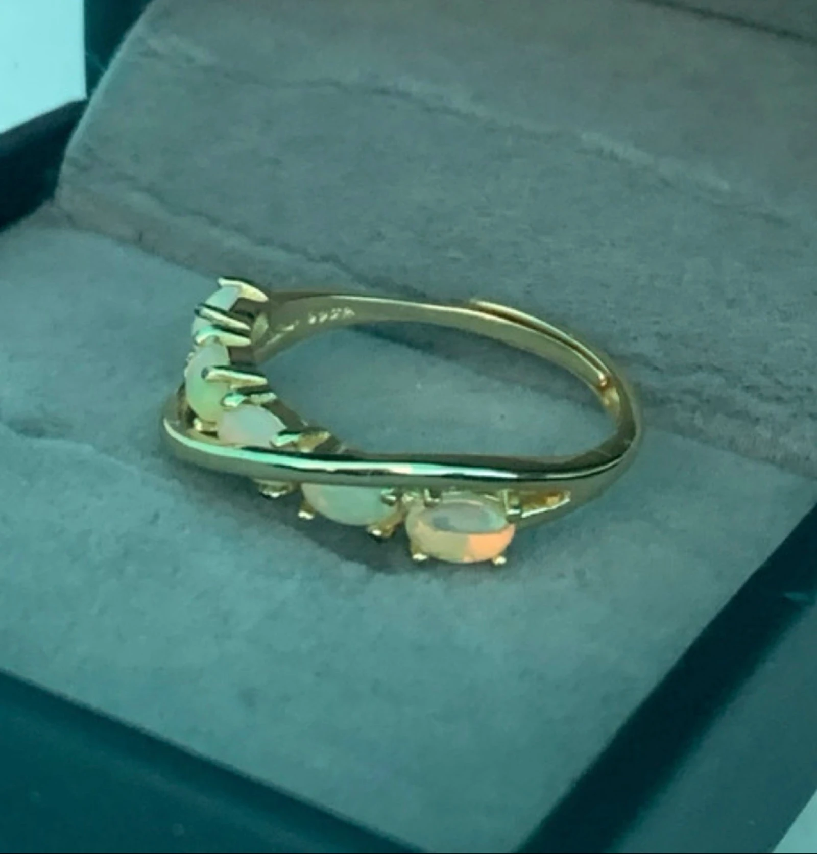 Anillo de plata 925 chapado en oro con ópalos etíopes naturales – photo 7